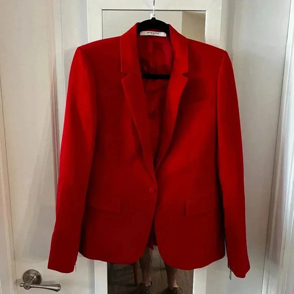 65 Givenchy Red One Button Blazer Wrist Zippers Size 42 Color Red